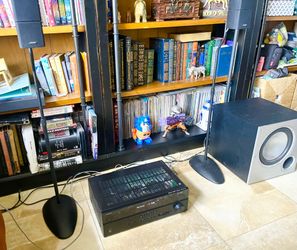 Yamaha Bluetooth Receiver + (2) Bose Speakers & Active Sub 🔈