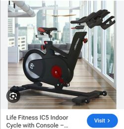 LIFE FITNESS STATIONARY BIKE