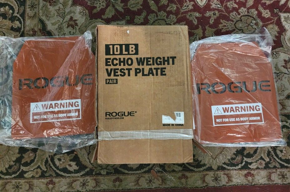 Rogue 10 Pound Echo Weight Vest Plate Set. 