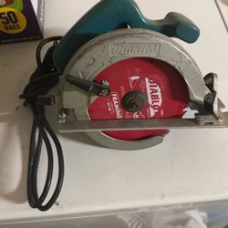 Makita Skillsaw 