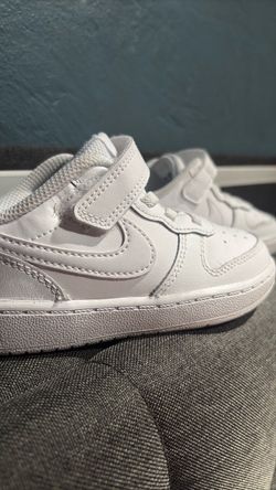 Nike court toddler shoe size 9c