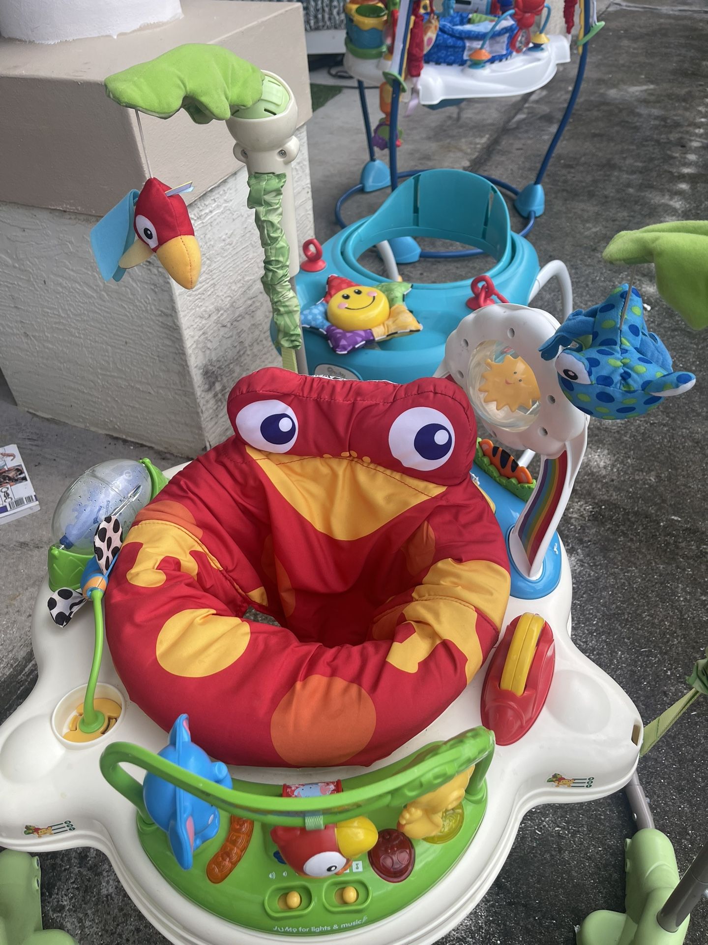 Fishers Price Jump And Light And Music 