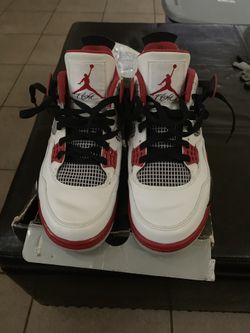 Air Jordan 4 Retro original used in box