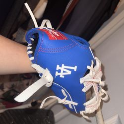 Kids Dodger Rawlings Glove 