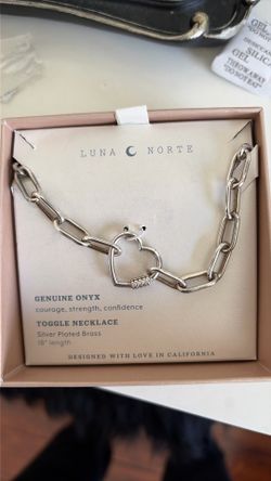 Heart chained necklace