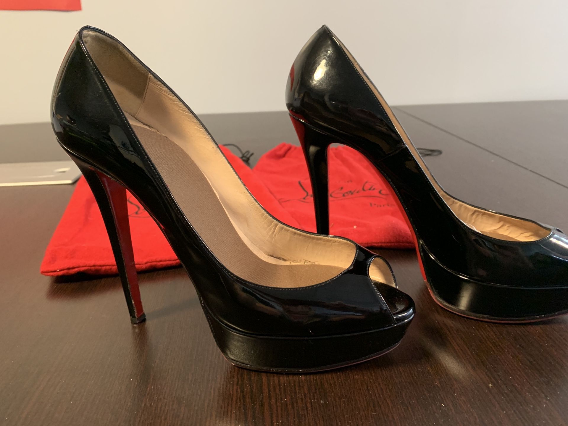Louboutin heels size 39 or 8.5 US.