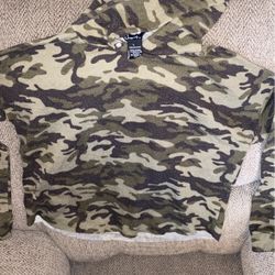 Women’s Camo Crop Top Hoodie Justify 