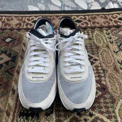 Nike Shoe 