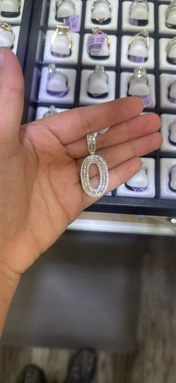 Golden Initial Letter O With Diamonds