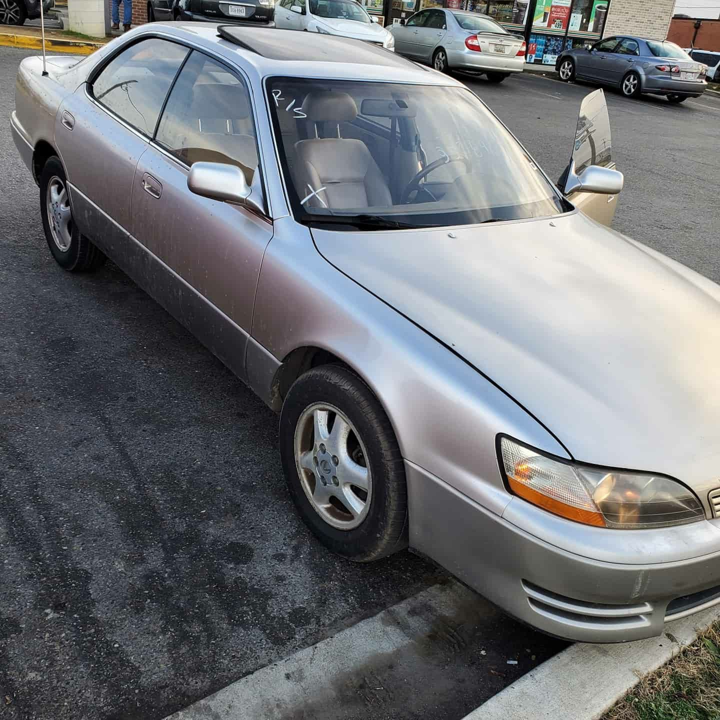 1995 Lexus ES 300