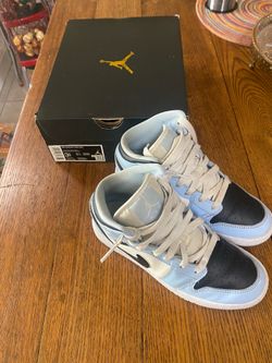 Air Jordan 1Mid