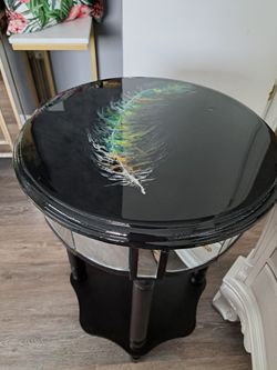 Side Black Mirrored Table