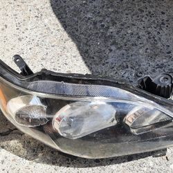 Headlight Subaru Impreza 2010