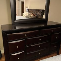Black 9 Drawer Dresser With Mirror