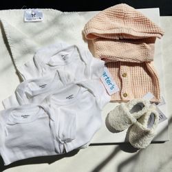 Newborn Luxury Baby Gift Bundle- Carters, Gap, Gerber & Luxurious Blanket
