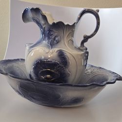 ANTIQUE CROWN M-C PORCELAIN WATER PITCHER AND WASH BASIN