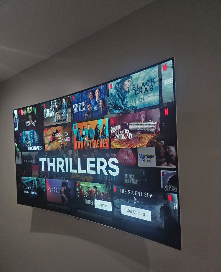 LG 55 " (Curved) TV