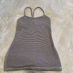 Women’s Lululemon Tank Size 6