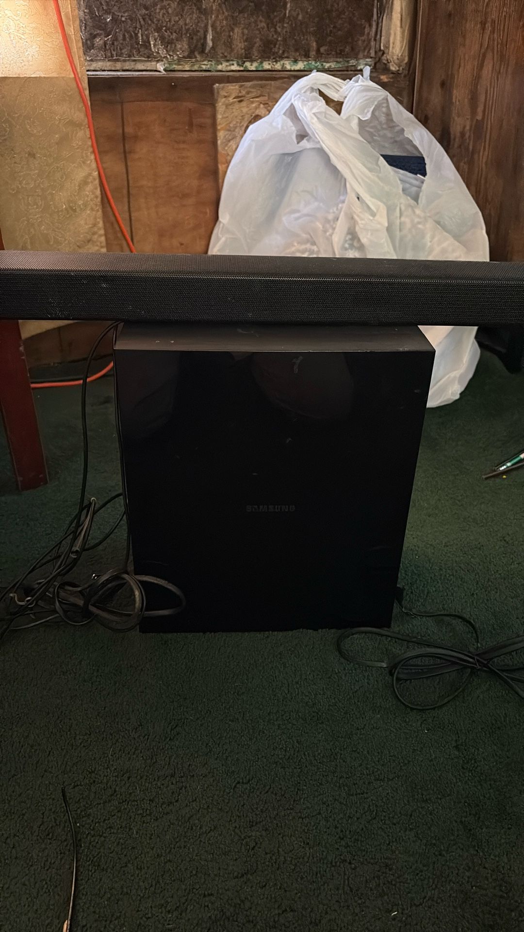 Samsung Sound Bar With Subwoofer