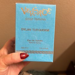 New Women’s Versace Perfume