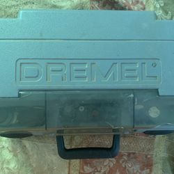 Dremel With Bits And Carrying Case