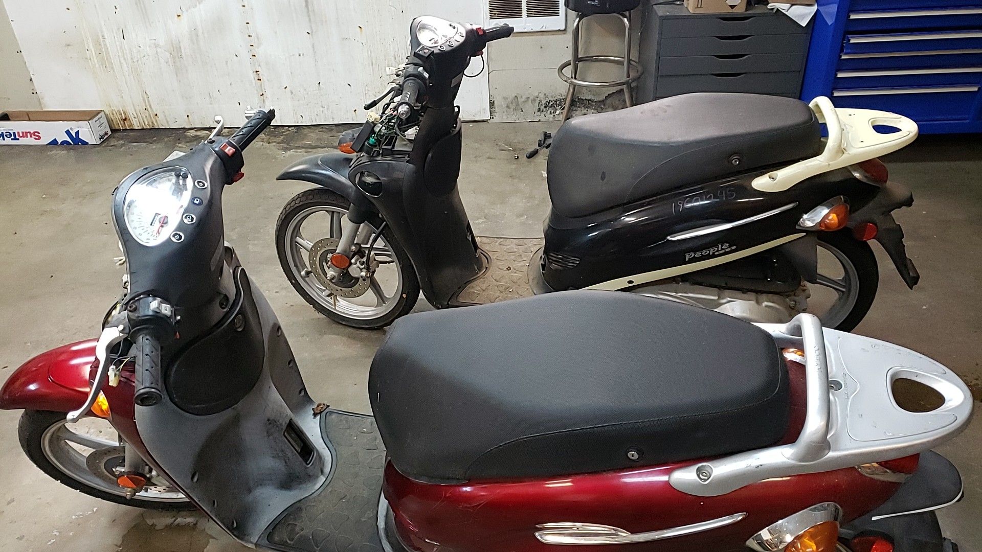 Kymco people150 scooters