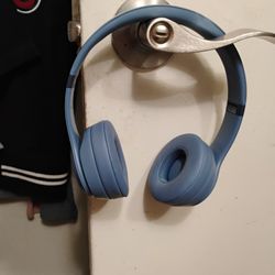Dre. Beats Solo 4