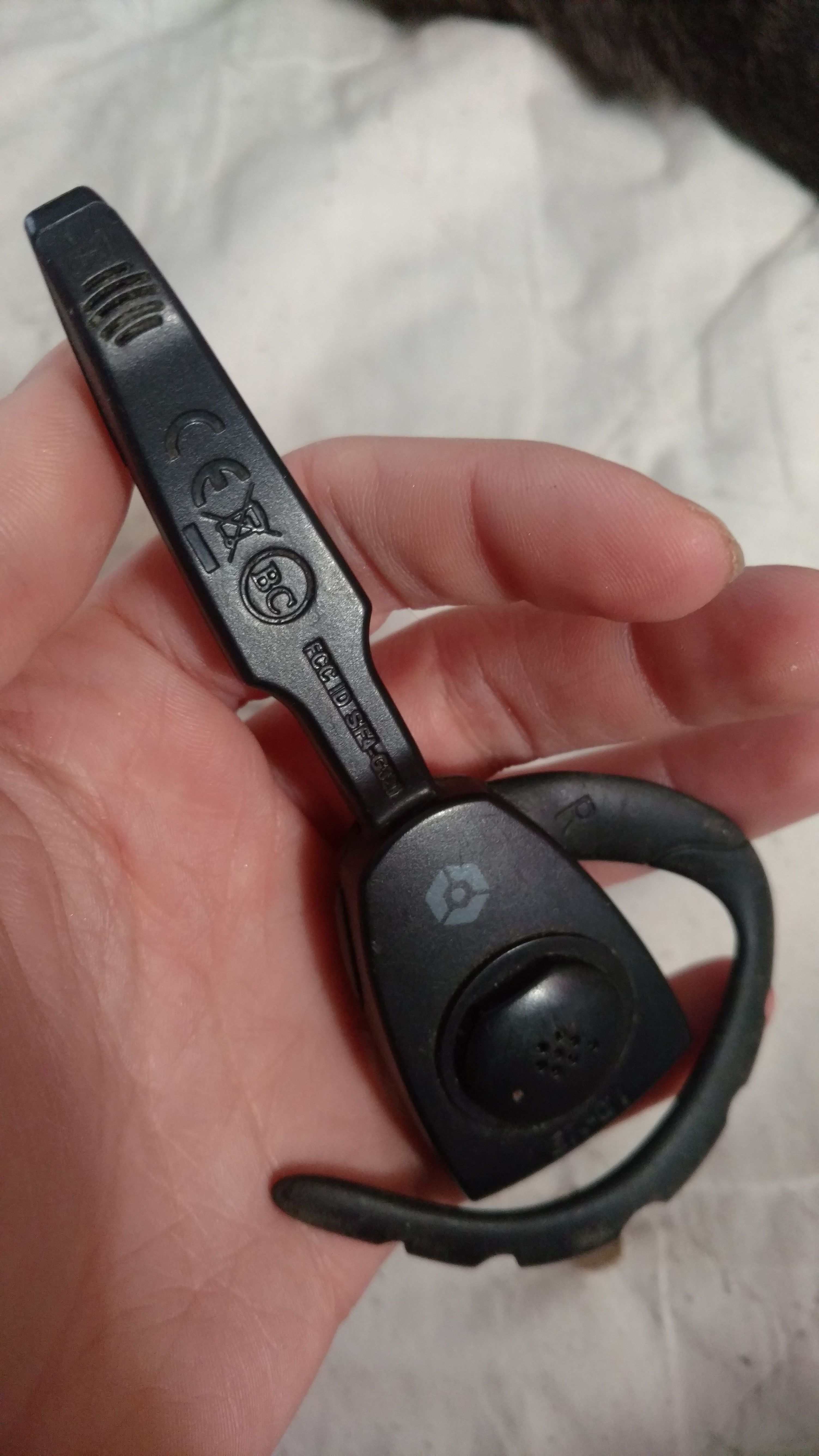 Wireless Bluetooth game headset