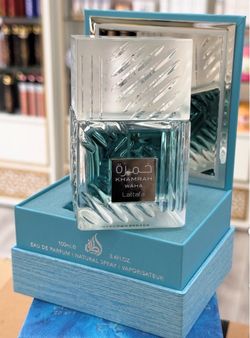 Lattafa Khamrah Waha Eau de Parfum 100ml