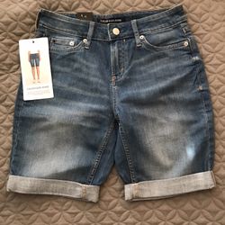 Calvin Klein Shorts Size 2