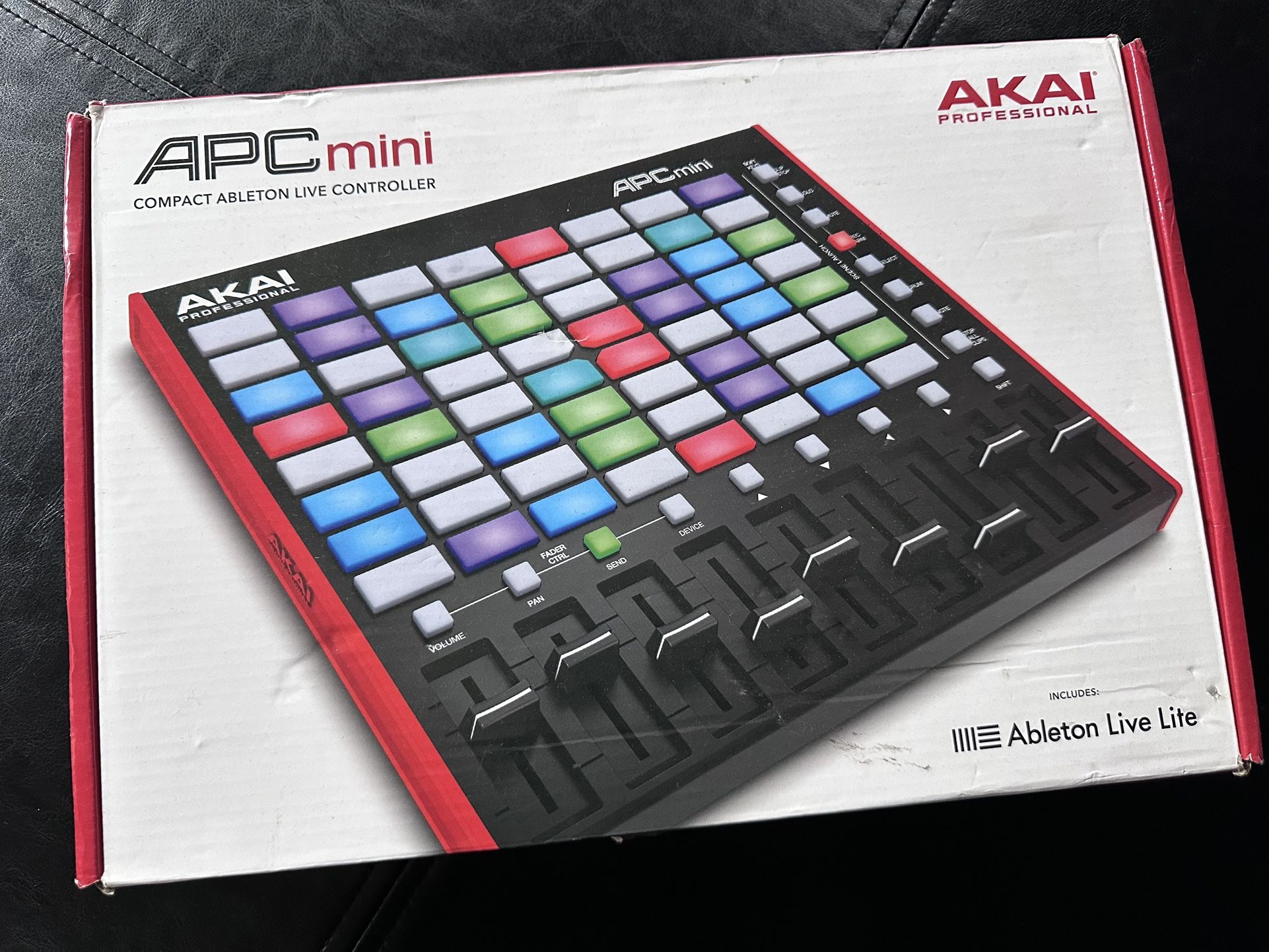 AKAI Professional APC Mini MK2
