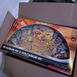 Pokémon Blaziken And Volcanion Ex Premium Collection 
