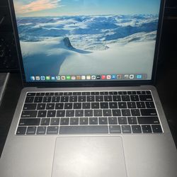 MacBook Air Retina, 13-inch, 2019