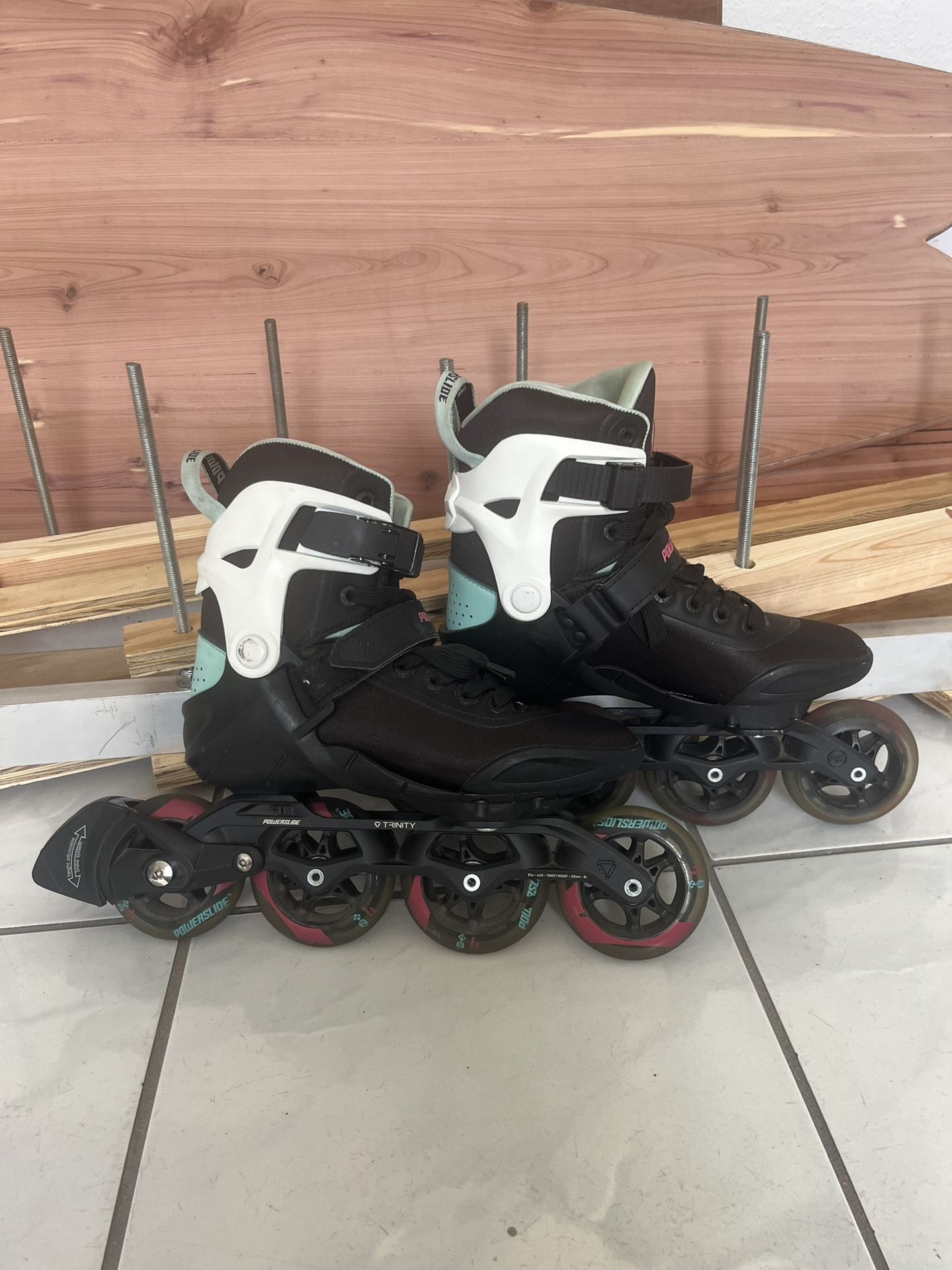 Powerslide Phuzion Radon 90 Inline Skates – Women’s 8.5 (EU 40)