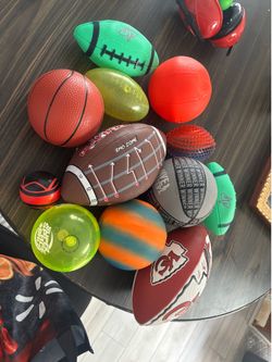 Random sports balls