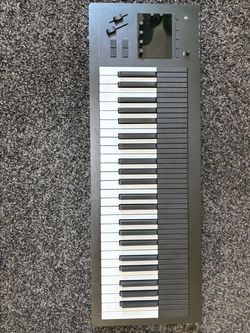 Expressive E Osmose 49 with case