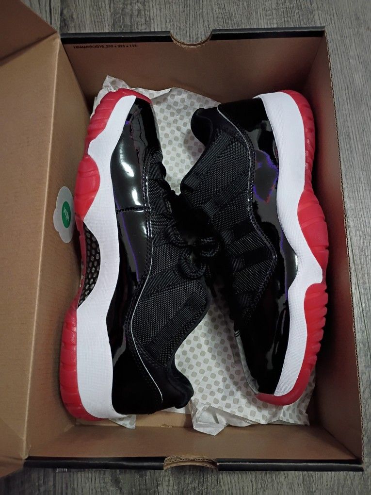 Jordan 11s Size 8.5