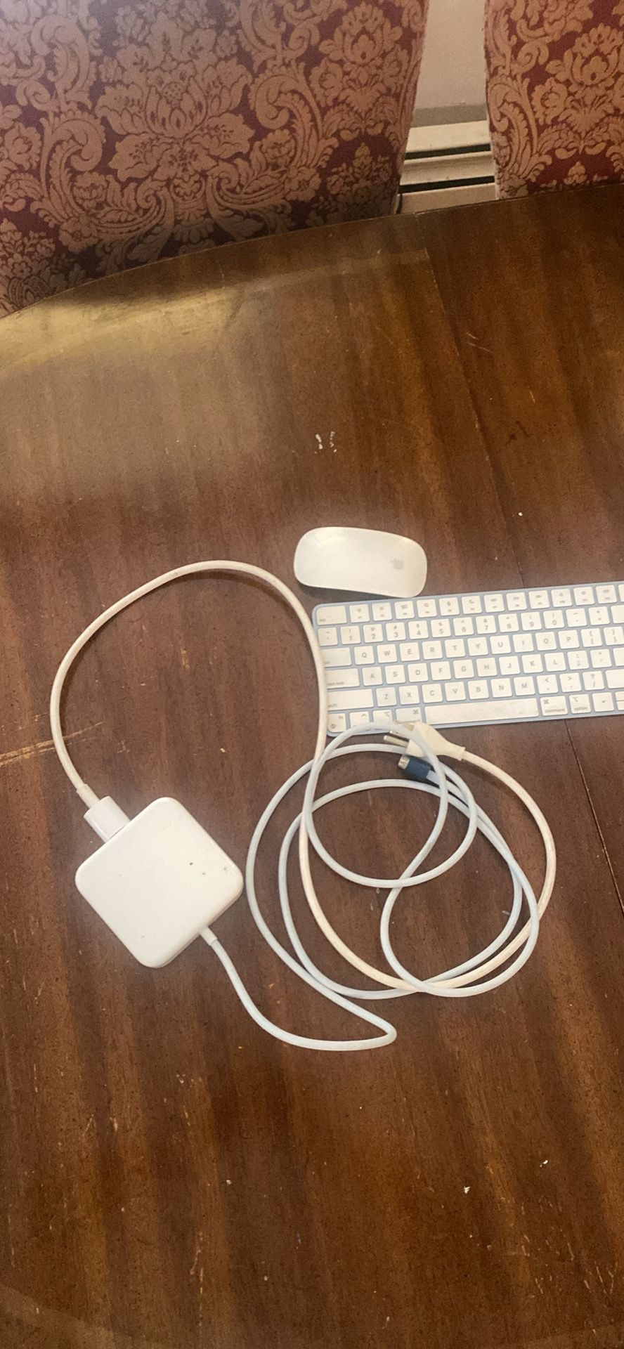 iMac Keyboard, Mouse And Charger