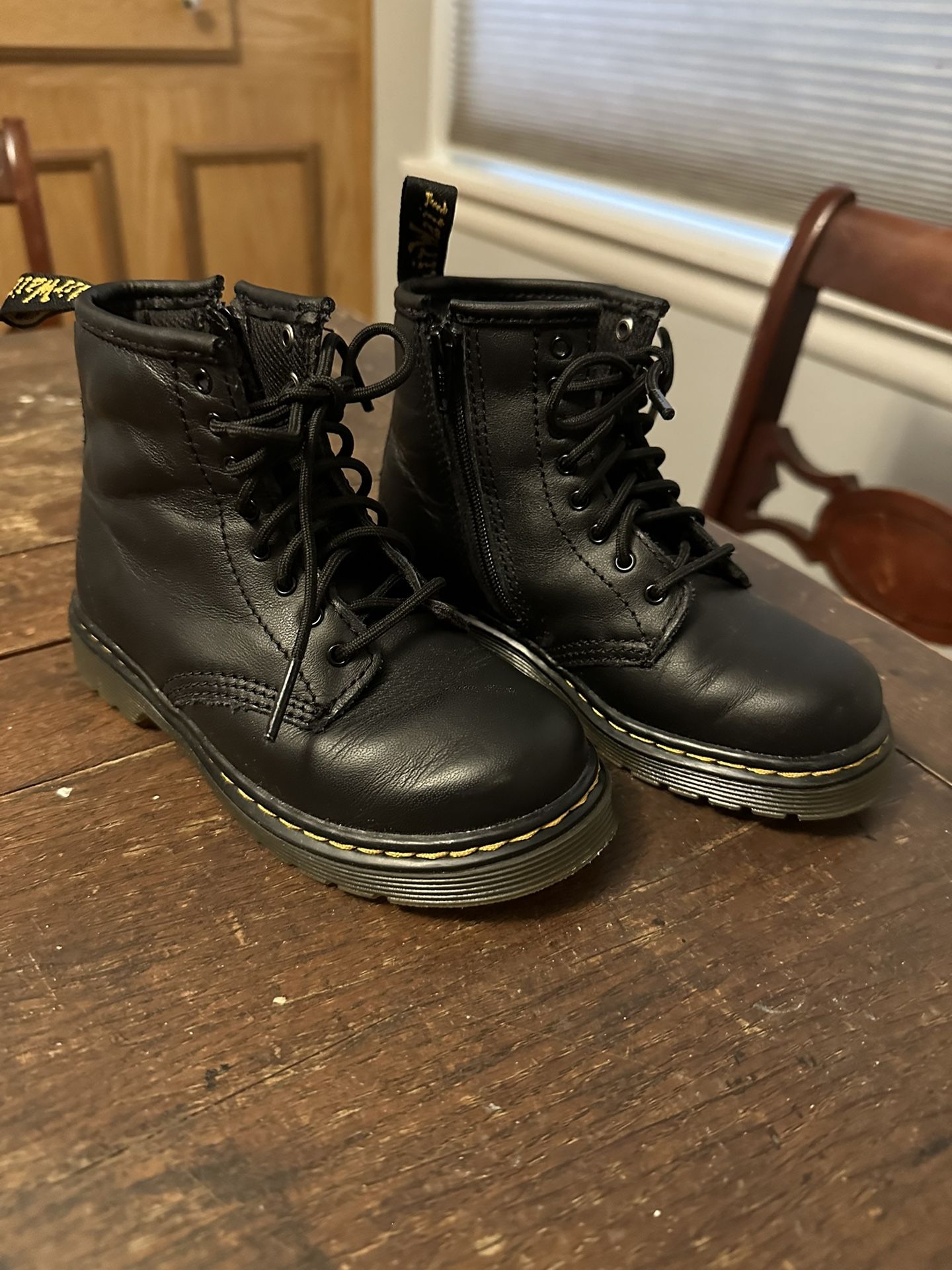 Dr Martens Toddler Size 10 Boots