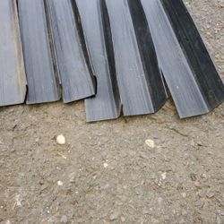 Corner protectors for strapping items down to trailer