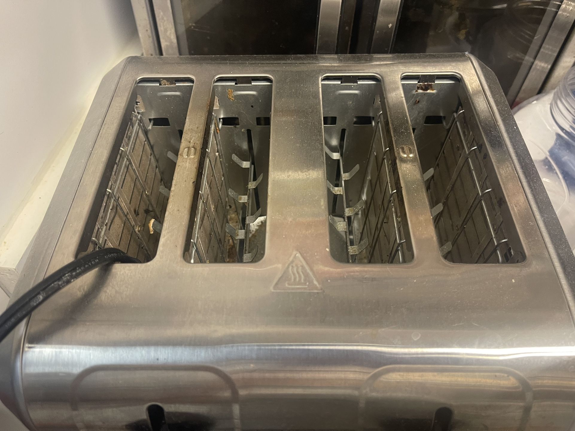 Toaster  Size 4 Piece