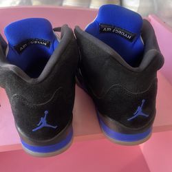 Jordan 5 Retro sneakers in the "Racer Blue"