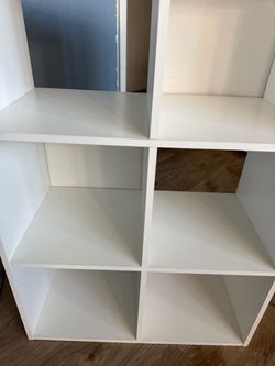 White decorative shelf