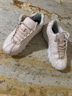Pink k Swiss womans sneakers