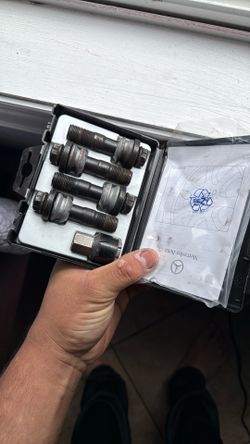 Lug Nuts