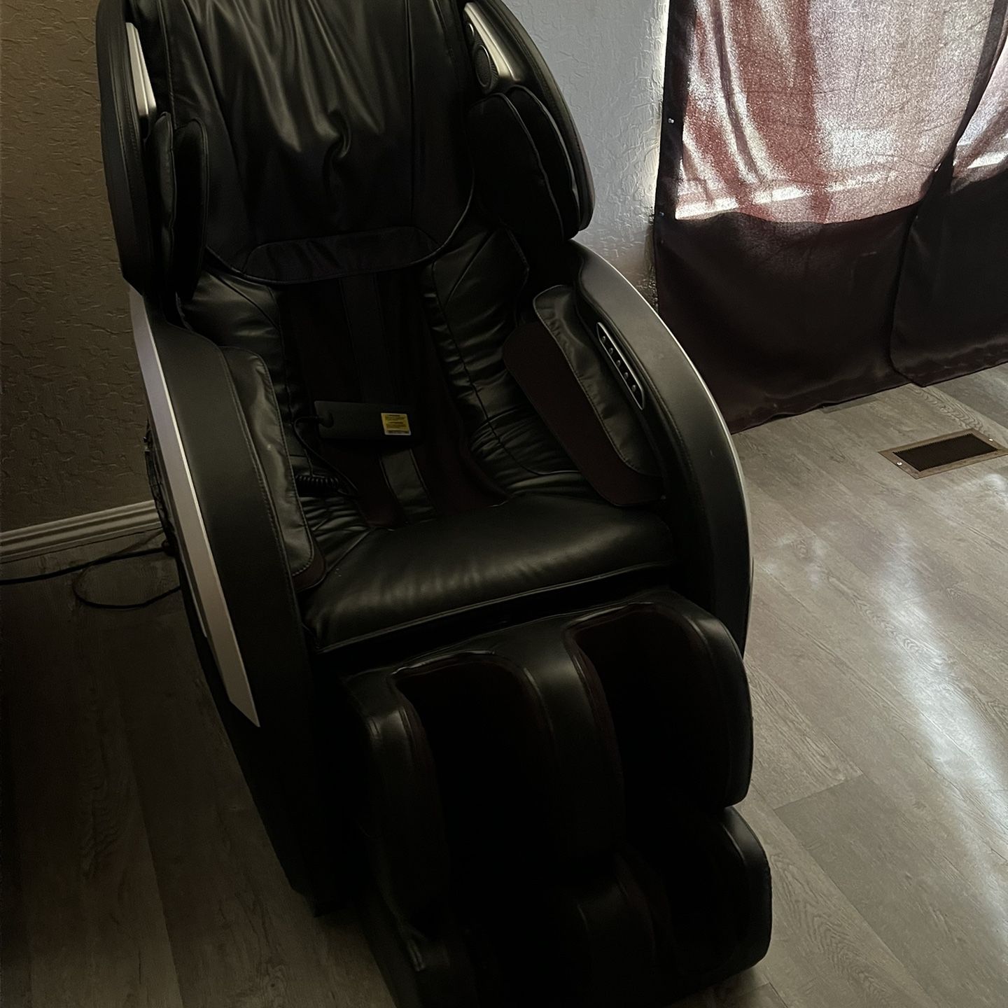 Full Body Message Chair 
