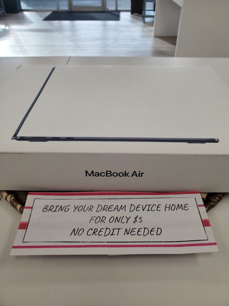 🎓 Student-Ready Deal – MacBook Air 13-inch (Brand New) with M4 Chip for $1 Down! Slim, Powerful & On Sale