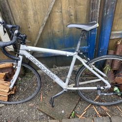 Cannondale Road bike 