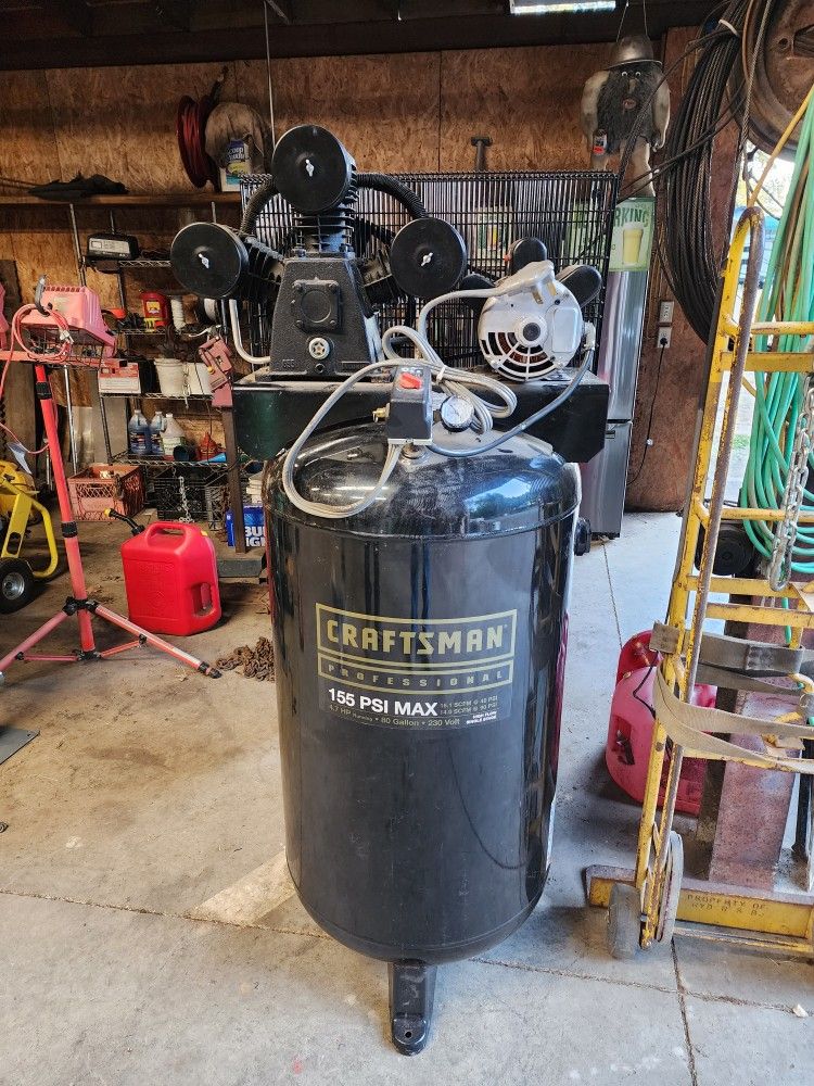 220 Volt High Flow Aircompressor