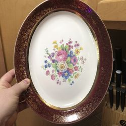 Beautiful vintage serving plate